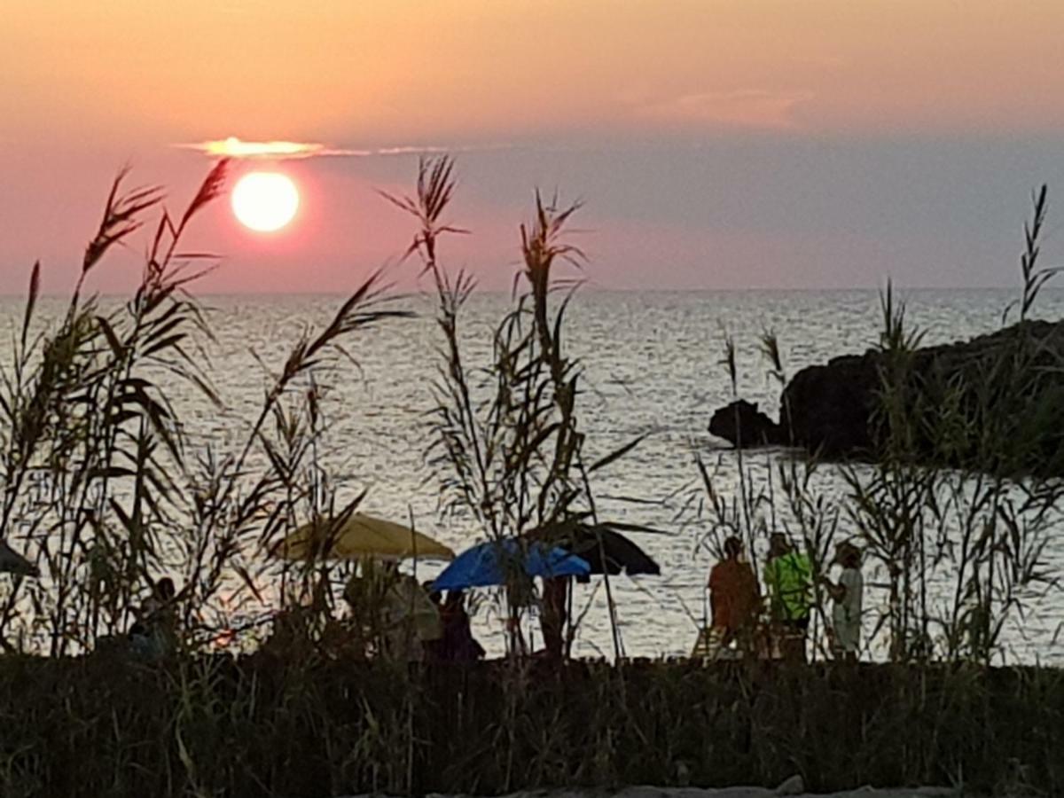 Apulia Beach Leporano Ngoại thất bức ảnh